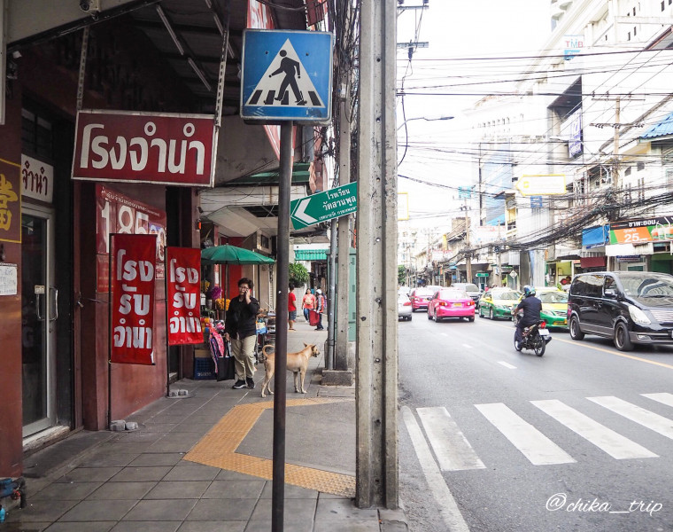 タイ バンコク街歩き レトロな街並みが残る ジャルンクルン通り を歩こう