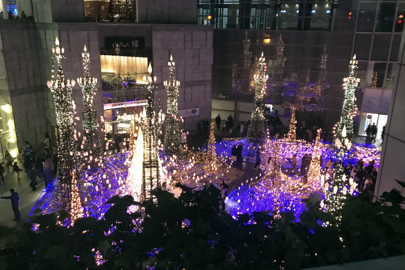 クリスマス後も楽しめる東京のイルミネーションスポット10選 18 19年版