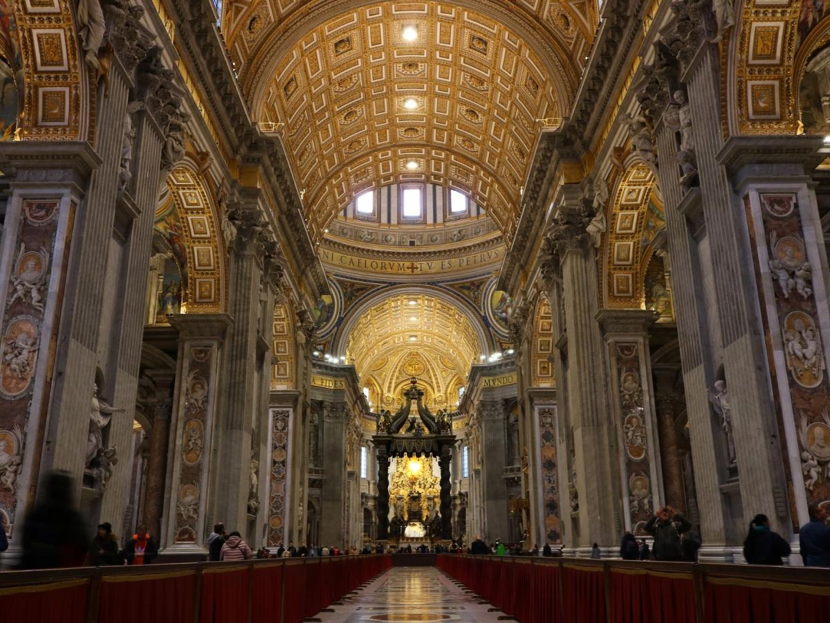 イタリア】カトリック教会の総本山「サン・ピエトロ大聖堂」