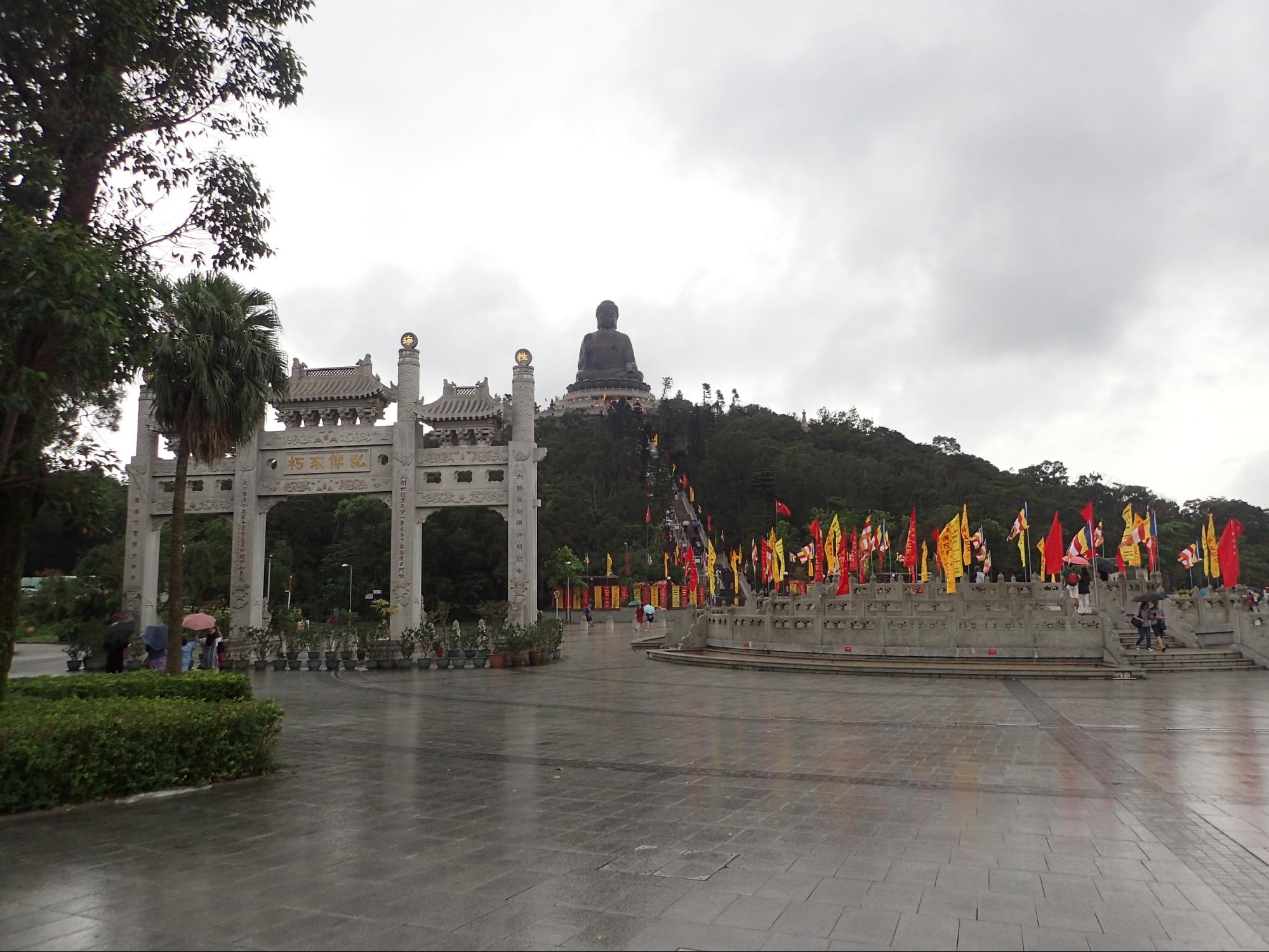 香港 ランタオ島にあるアジア最大級の大仏 天壇大仏