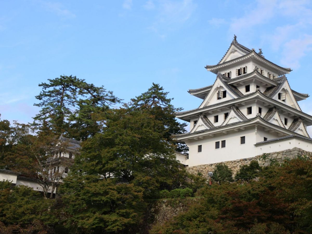 木で作成した城 eyecatch.jpg