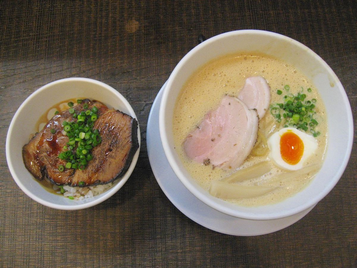 関西はラーメン戦国時代！？ 至極の一杯を提供する名店3傑