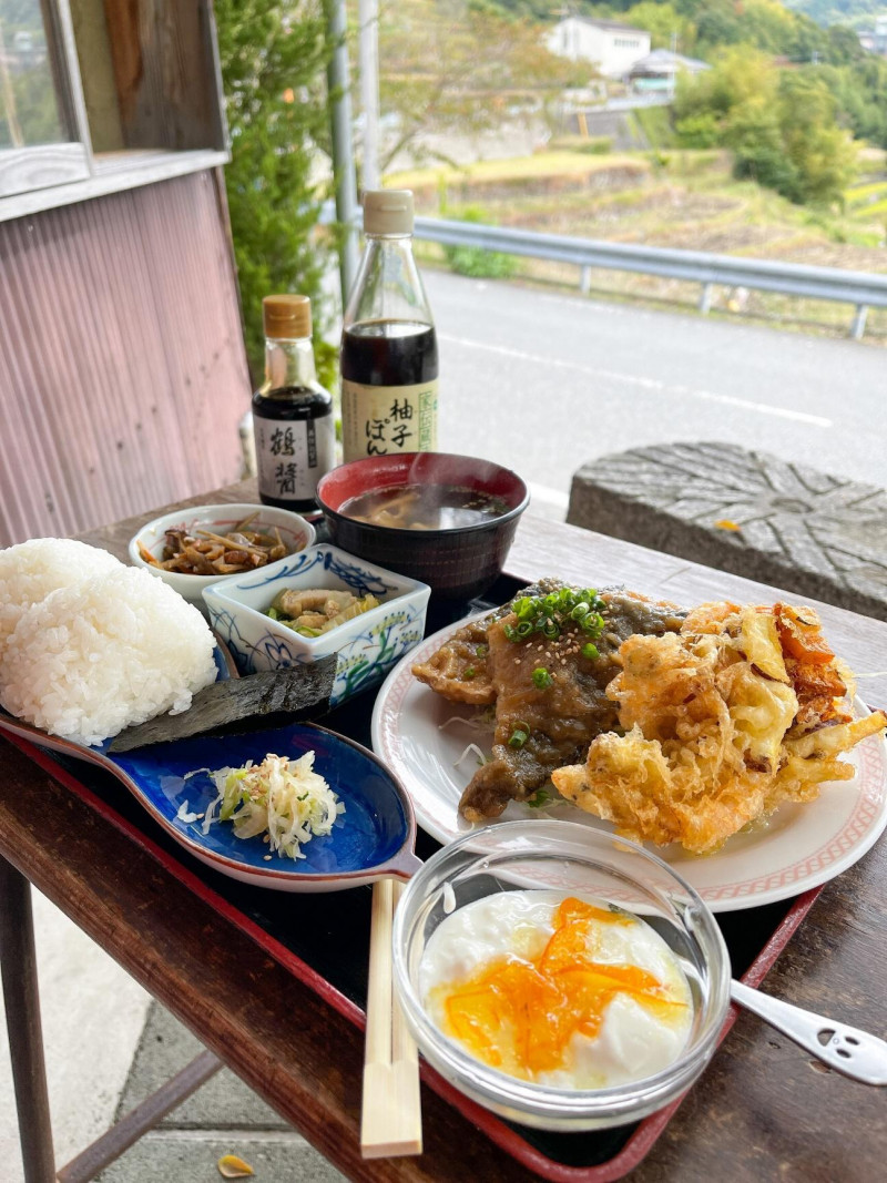 【香川】棚田の絶景を見ながら小豆島の味覚をいただける「こまめ食堂」！
